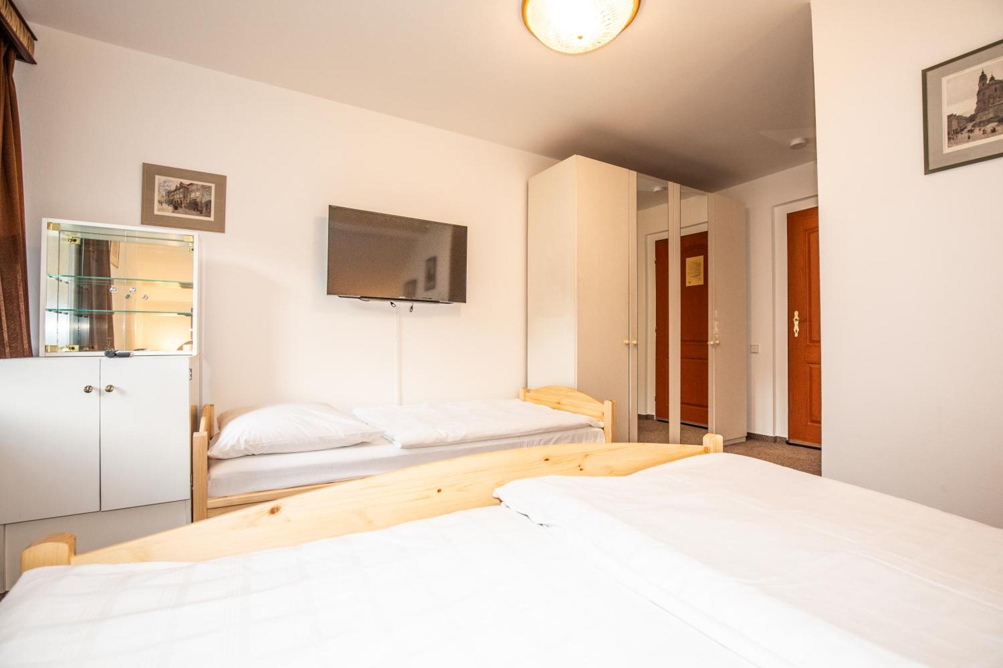Resort U Jelena Křivoklát Oda fotoğraf