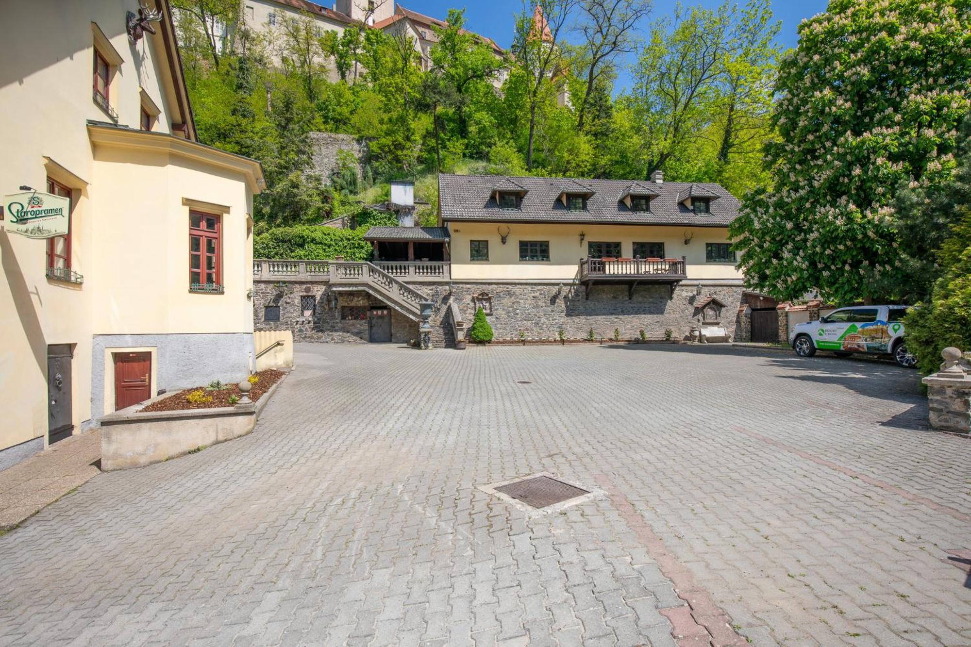 Resort U Jelena Křivoklát Dış mekan fotoğraf