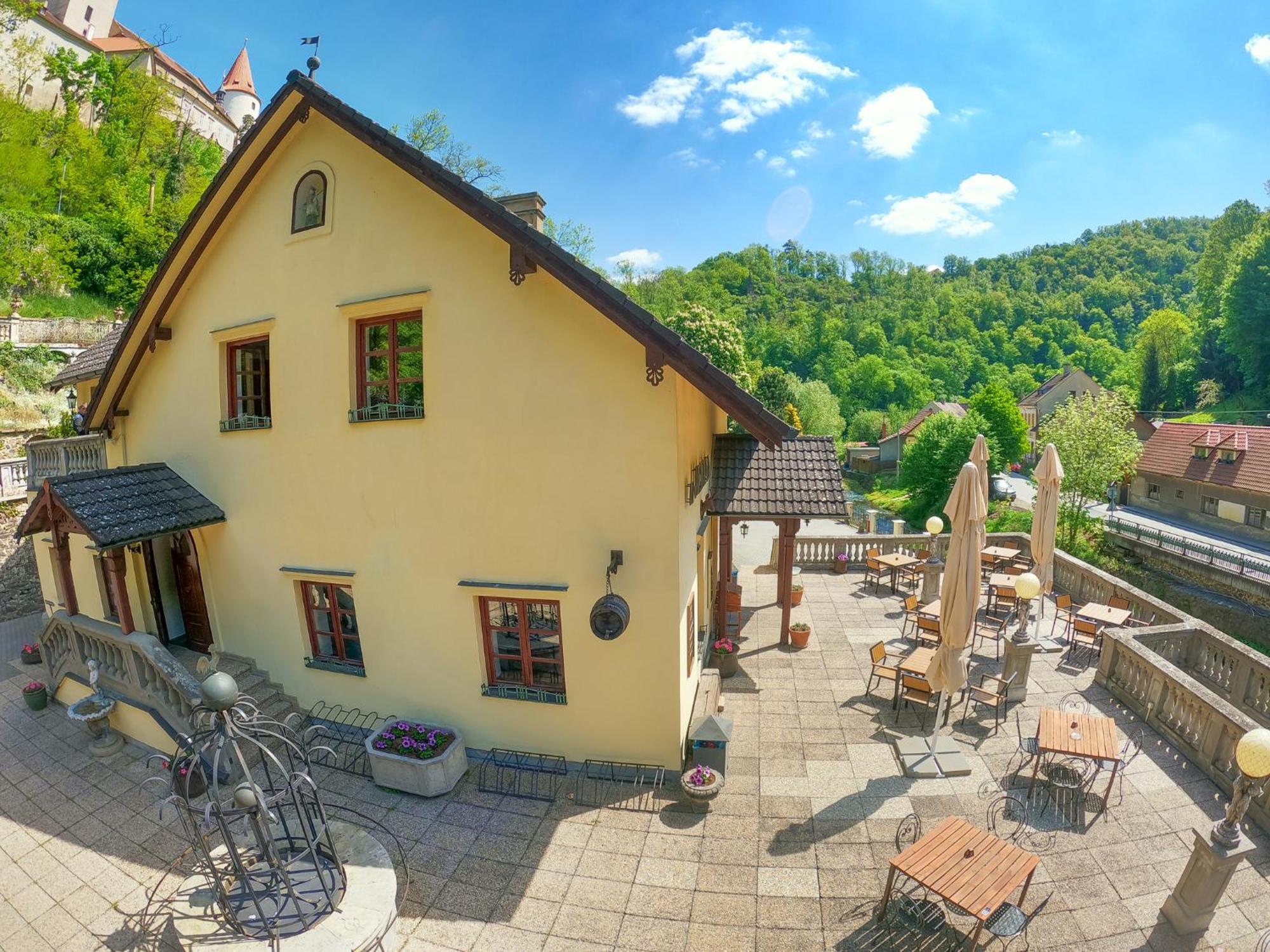 Resort U Jelena Křivoklát Dış mekan fotoğraf