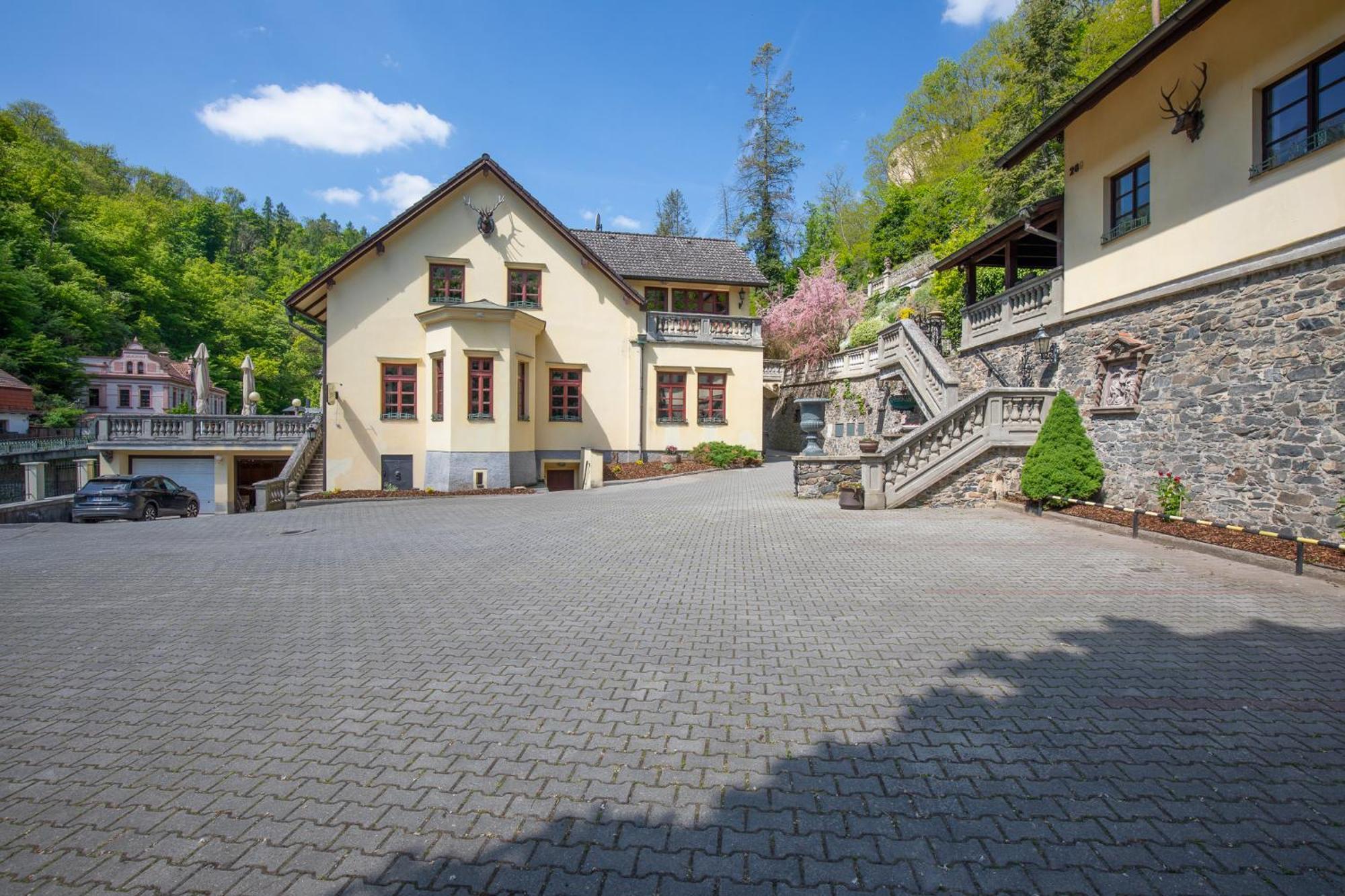Resort U Jelena Křivoklát Dış mekan fotoğraf