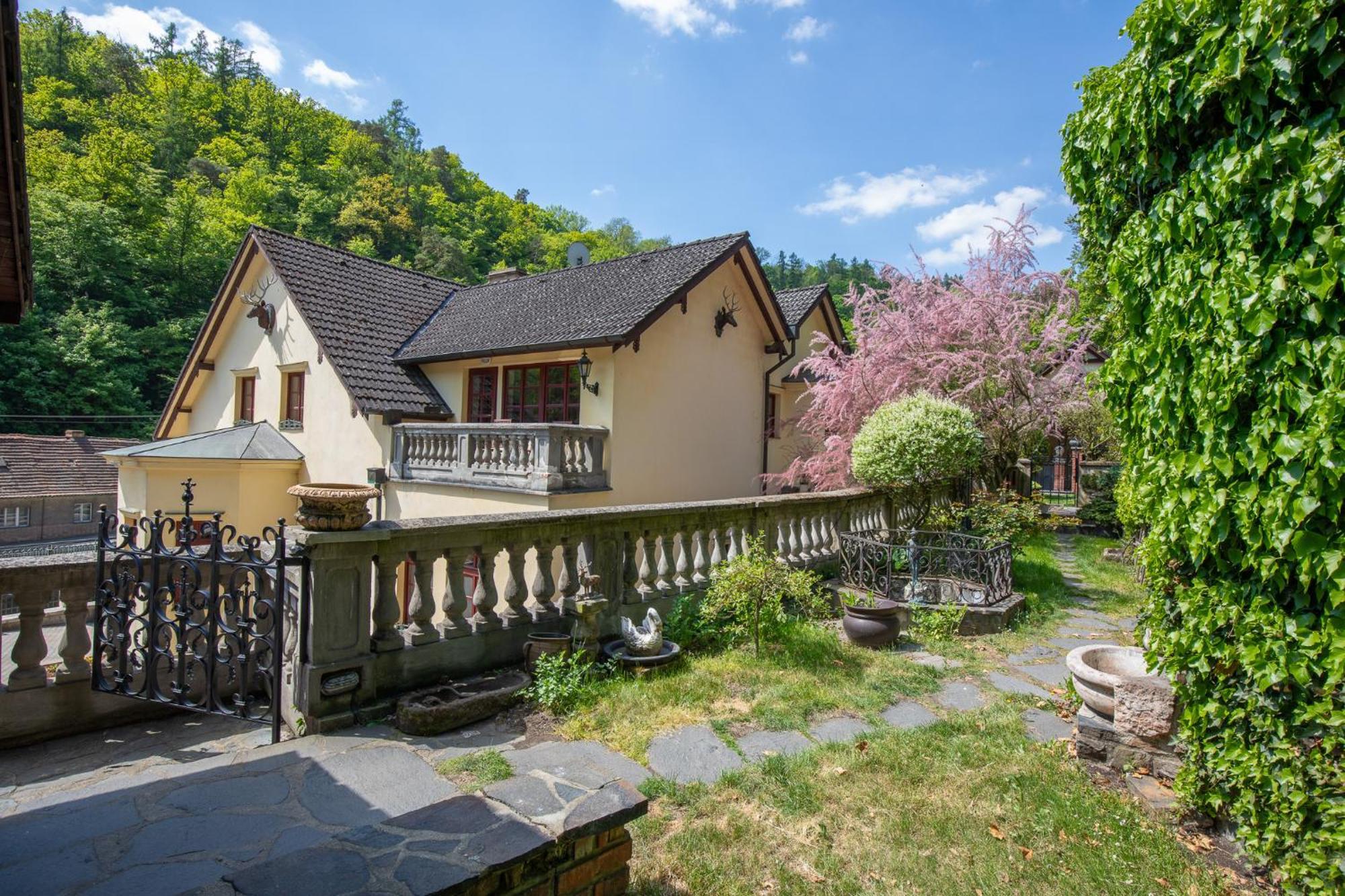 Resort U Jelena Křivoklát Dış mekan fotoğraf